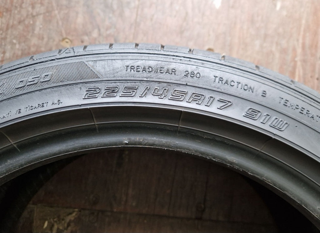 Opony letnie Dunlop Sp Sport Maxx 050 225/45r17 (91W)
