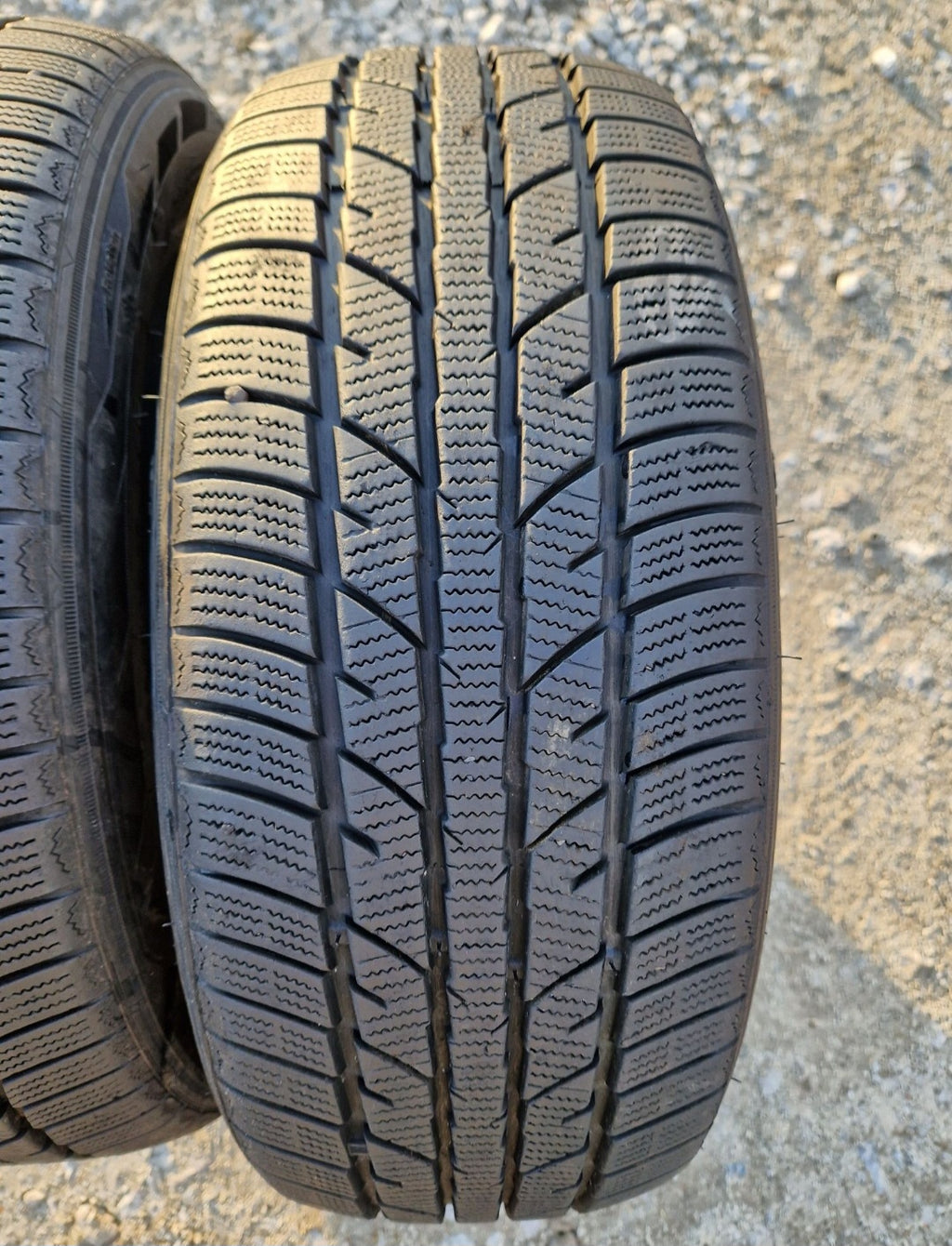 Opony wielosezonowe Zeetex WP1000  175/55r15 (77T)