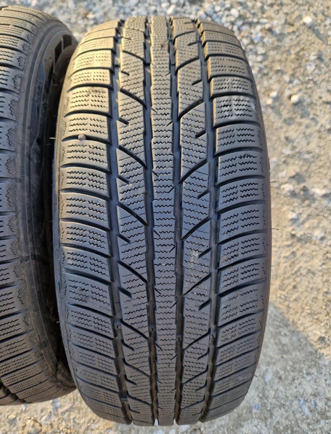 Opony wielosezonowe Zeetex WP1000  175/55r15 (77T)