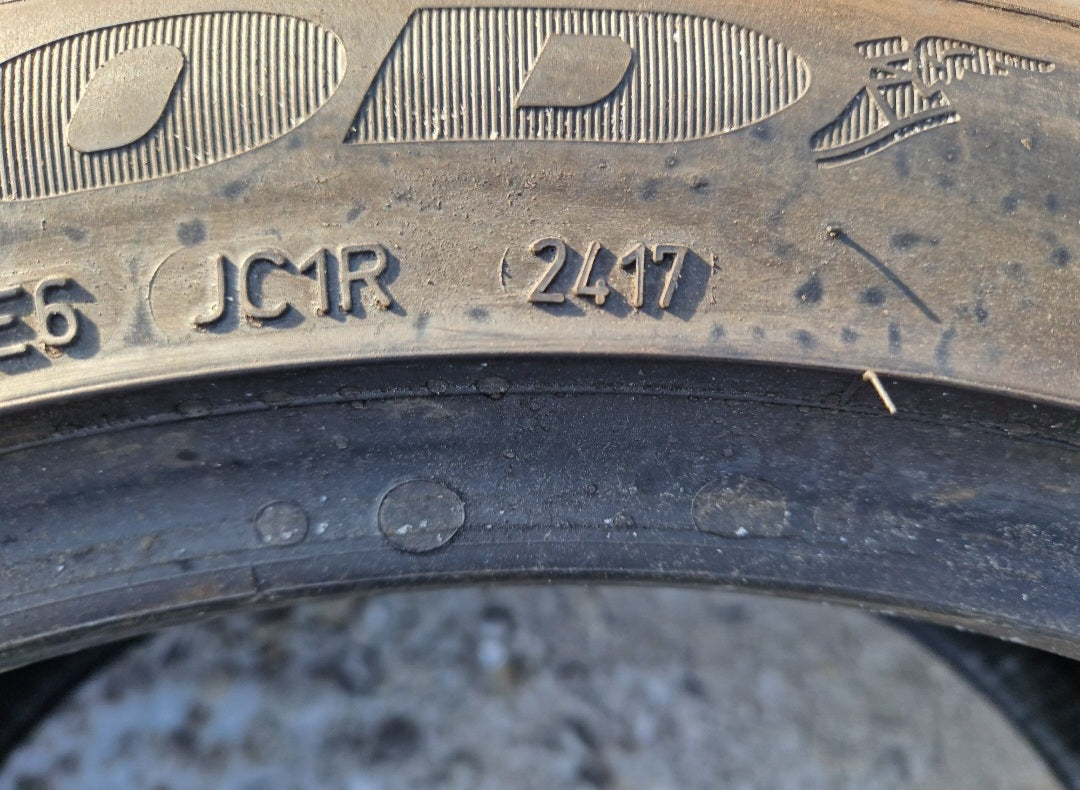 Opony letnie Goodyear Efficient Grip 235/45r19 (95V)XL /MOE/Run-Flat