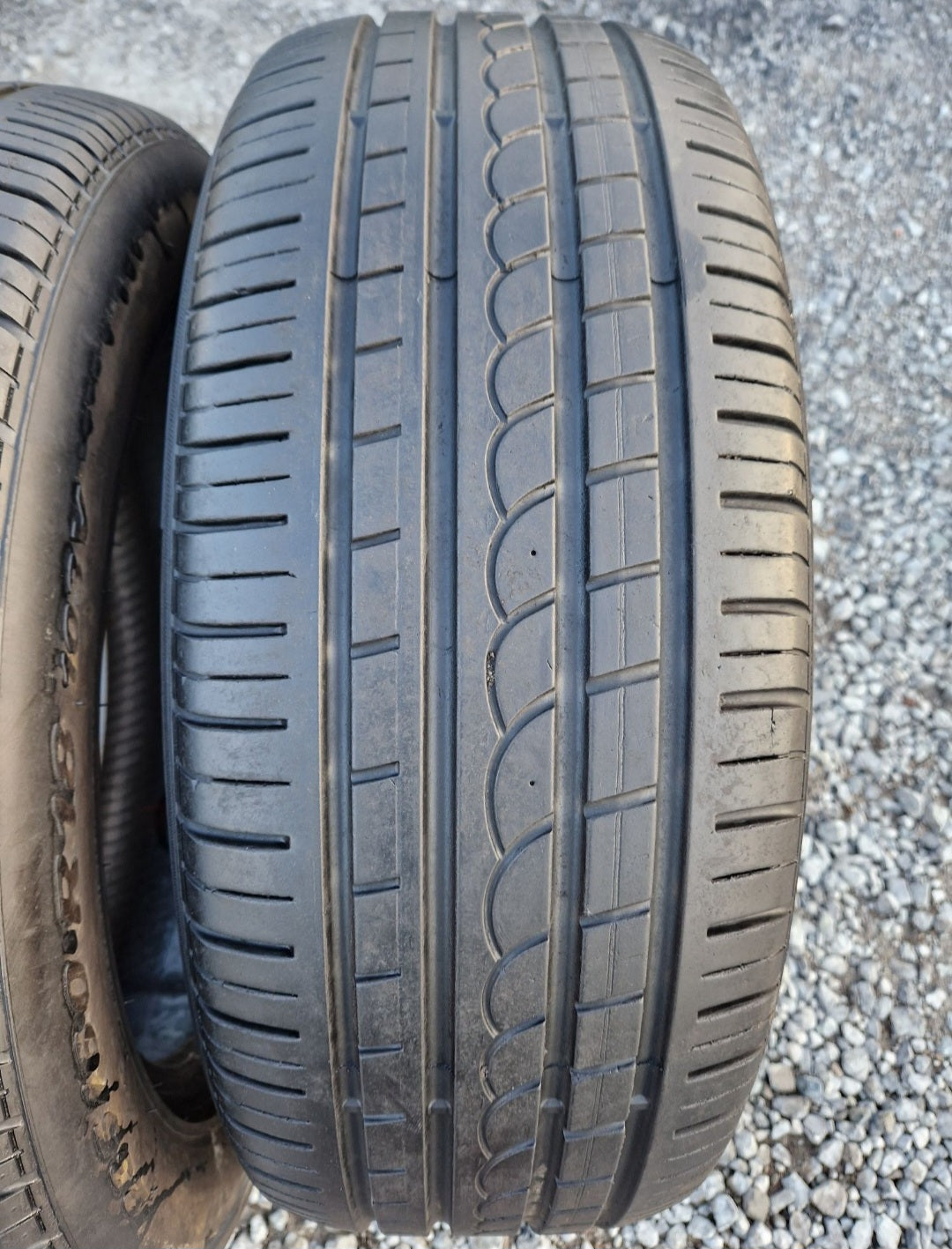 Opony letnie Pirelli P Zero Rosso  235/60r18 (103V)