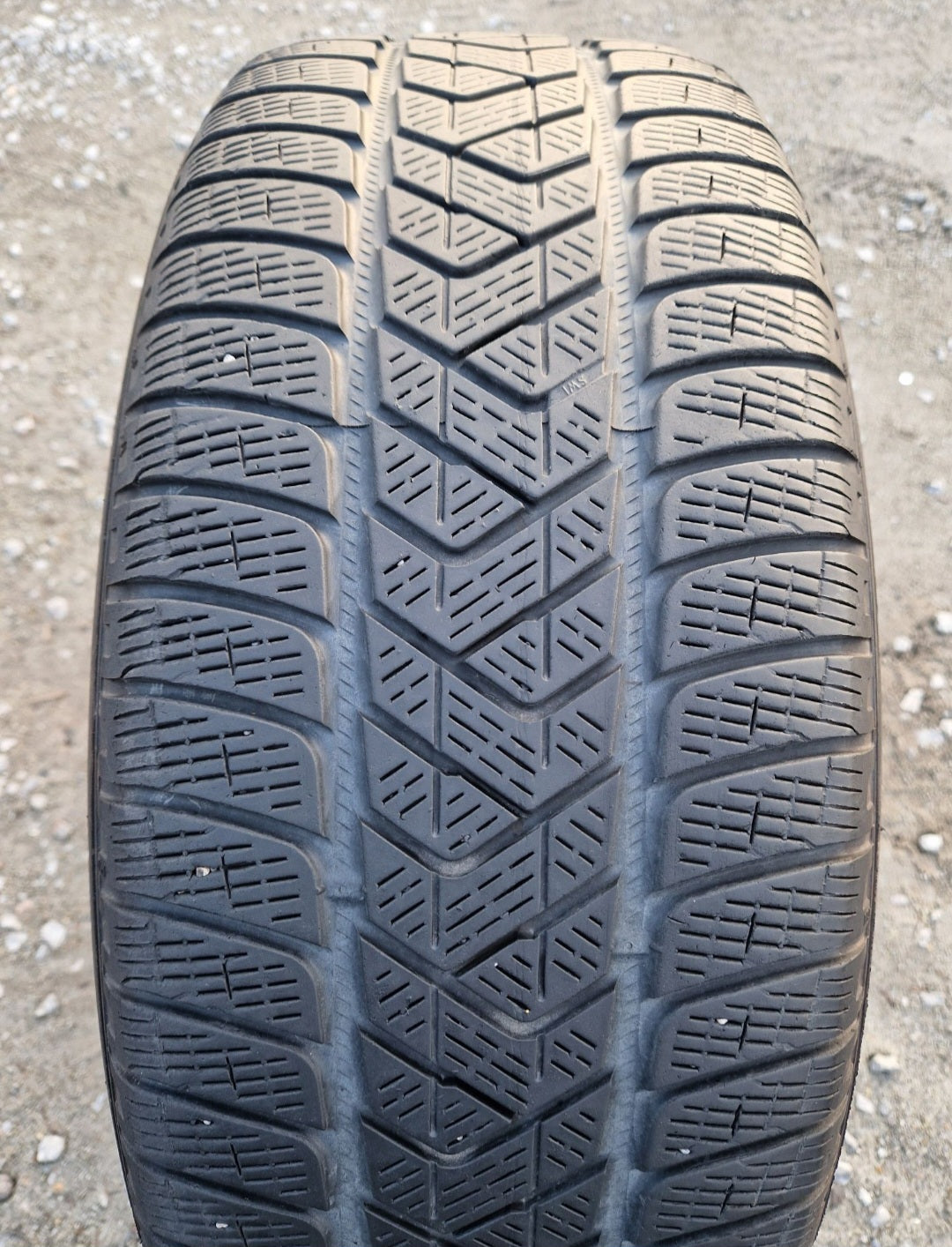 Opona zimowa Pirelli Scorpion Winter 235/55r20 (105H)