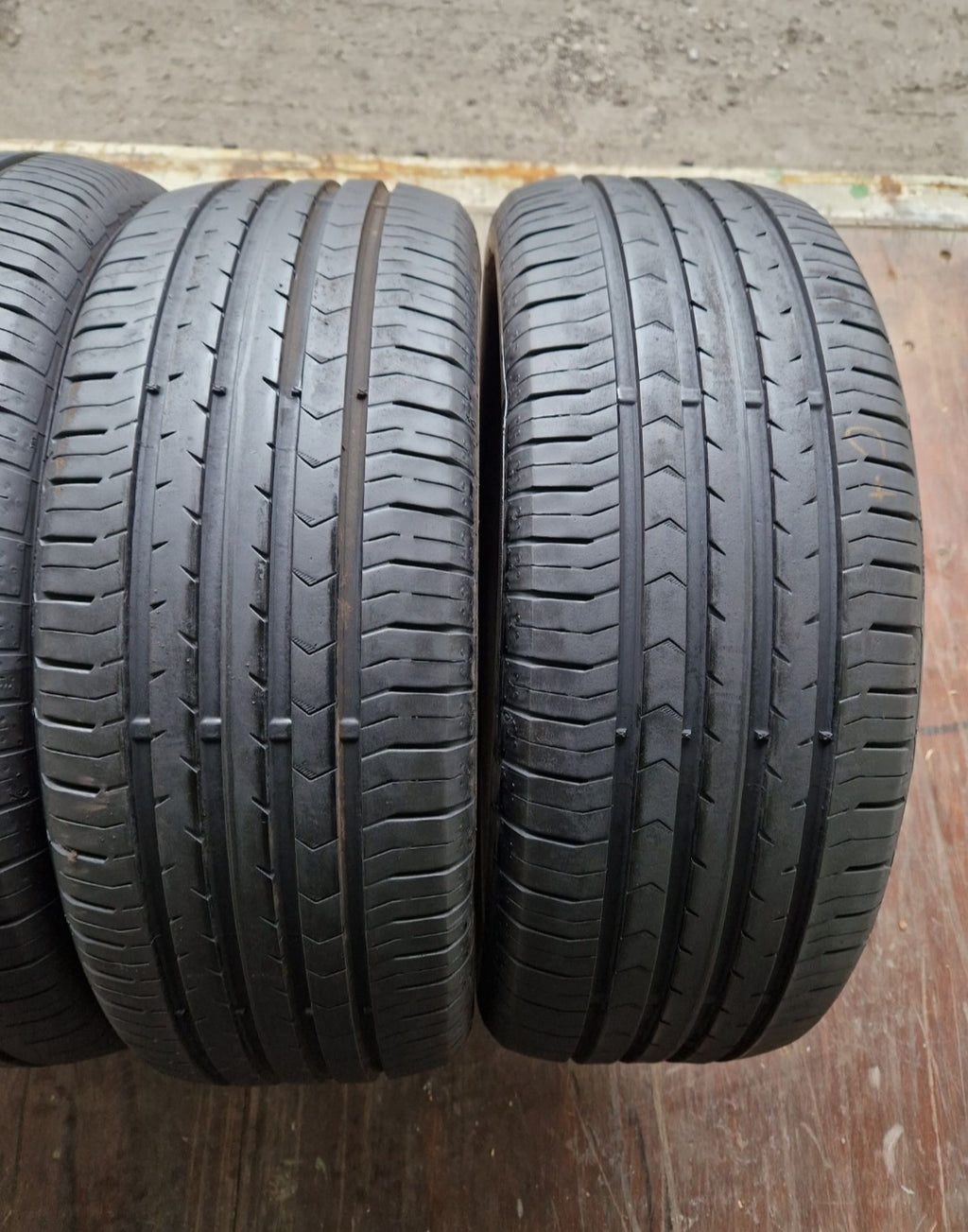Opony letnie Continental ContiPremiumContact5  215/55r17 (94W)