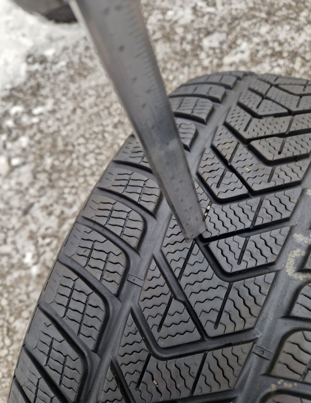 Opony zimowe Pirelli Sottozero Winter 255/40r20 (101V) XL/MO