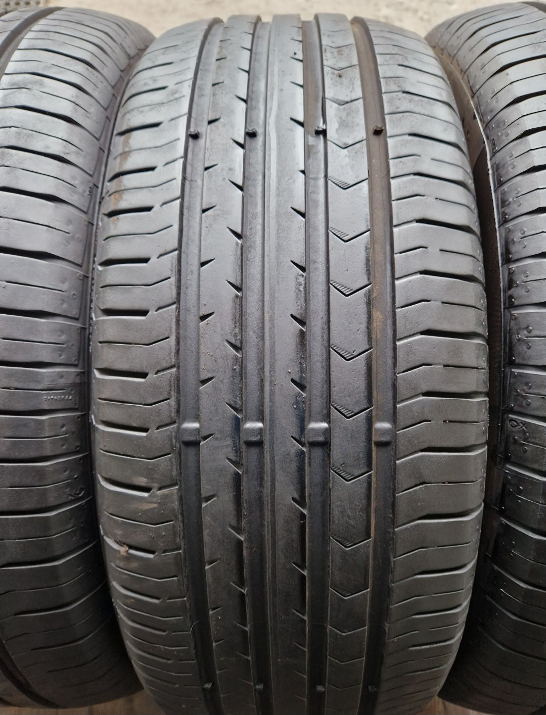 Opony letnie Continental ContiPremiumContact5  215/55r17 (94W)