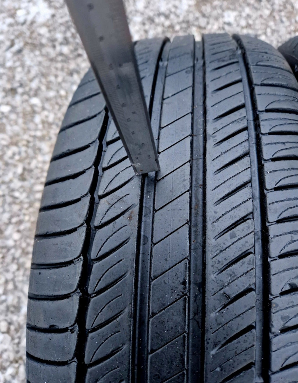 Opony letnie Michelin Primacy HP 215/45r17 (87W)