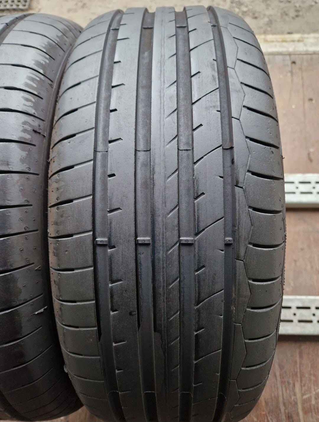 Opony letnie Dębica Presto UHP 2 225/55r17 (101Y)