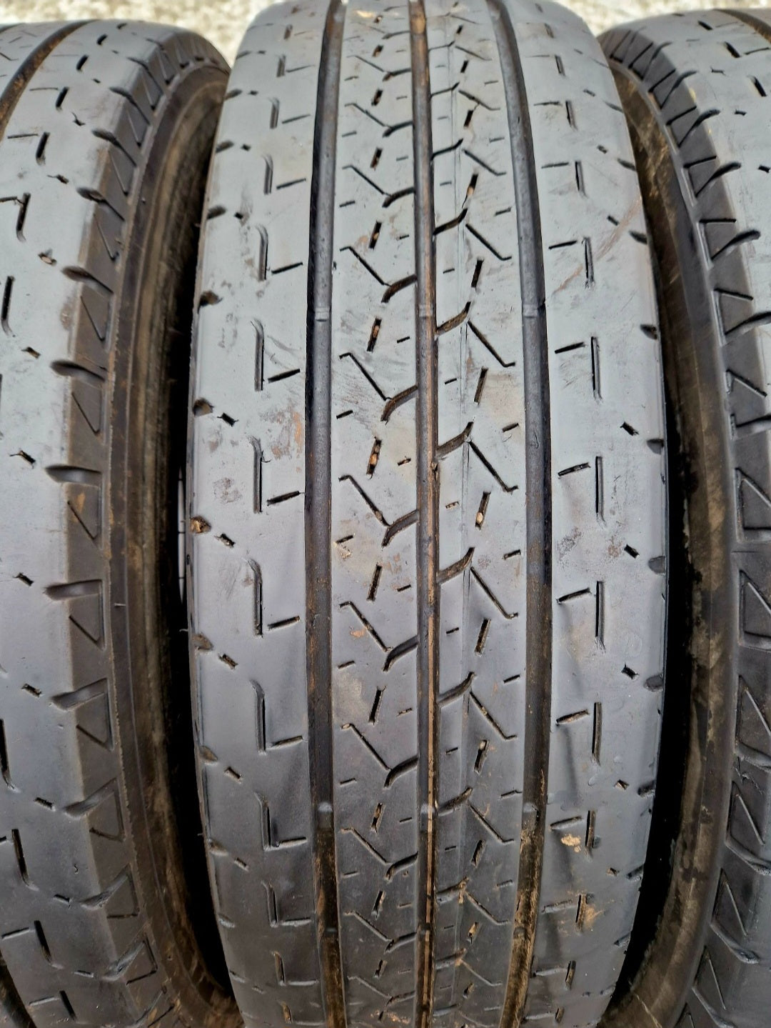 Opony letnie Bridgestone Duravis R660 195/75r16C