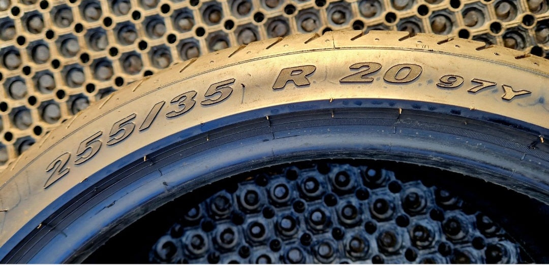 Opony letnie Pirelli P Zero 255/35r20 (97Y) XL AO