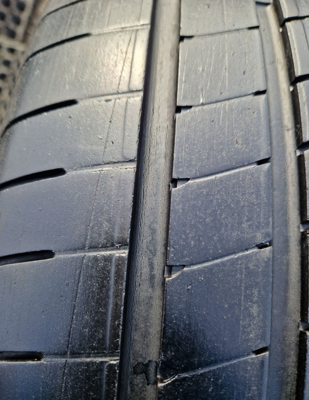 Opony letnie Goodyear Eagle F1 Asymmetric 3 255/40r18 (95Y)XL/RunFlat