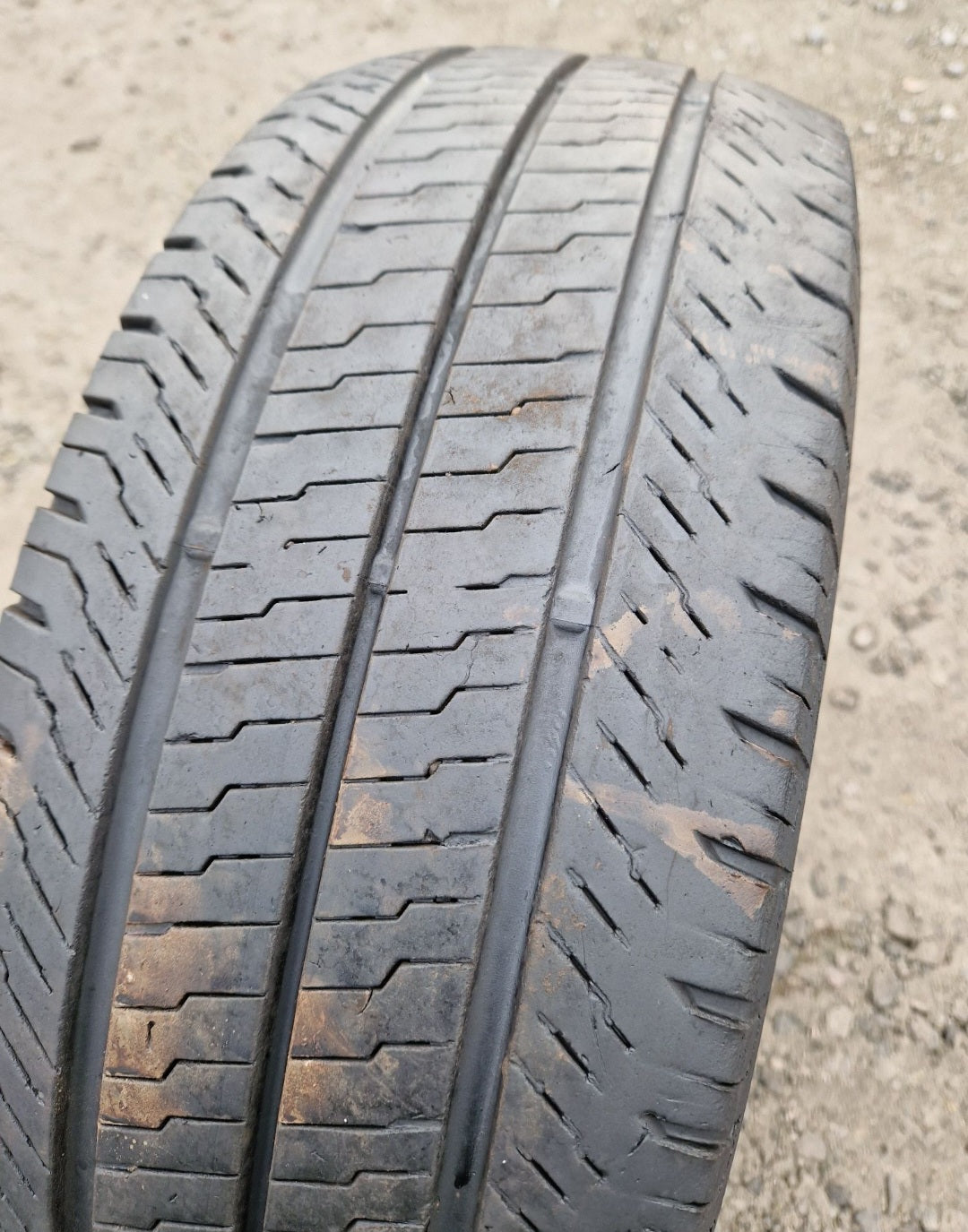 Opona letnia Continental VonContact Eco 225/65r16C