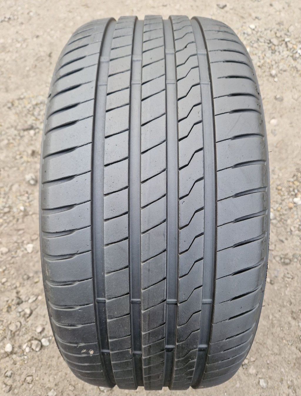 Opona letnia Firestone RoadHawk 255/45r18 (103Y)