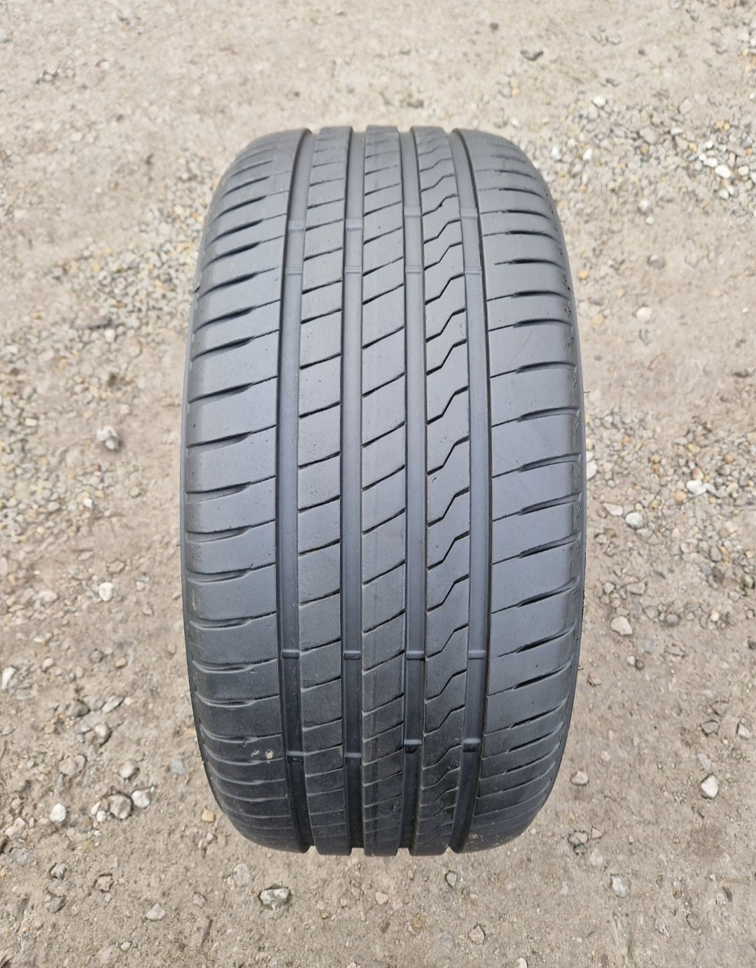 Opona letnia Firestone RoadHawk 255/45r18 (103Y)