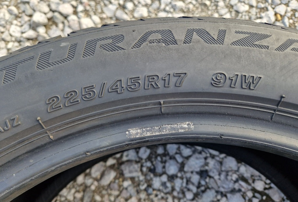 Opony letnie Bridgestone Turanza T001  225/45r17 (91W)
