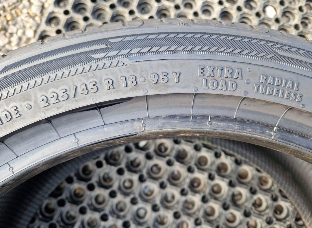Opona letnia Barum Bravuris 6  225/45r18 (95Y) XL