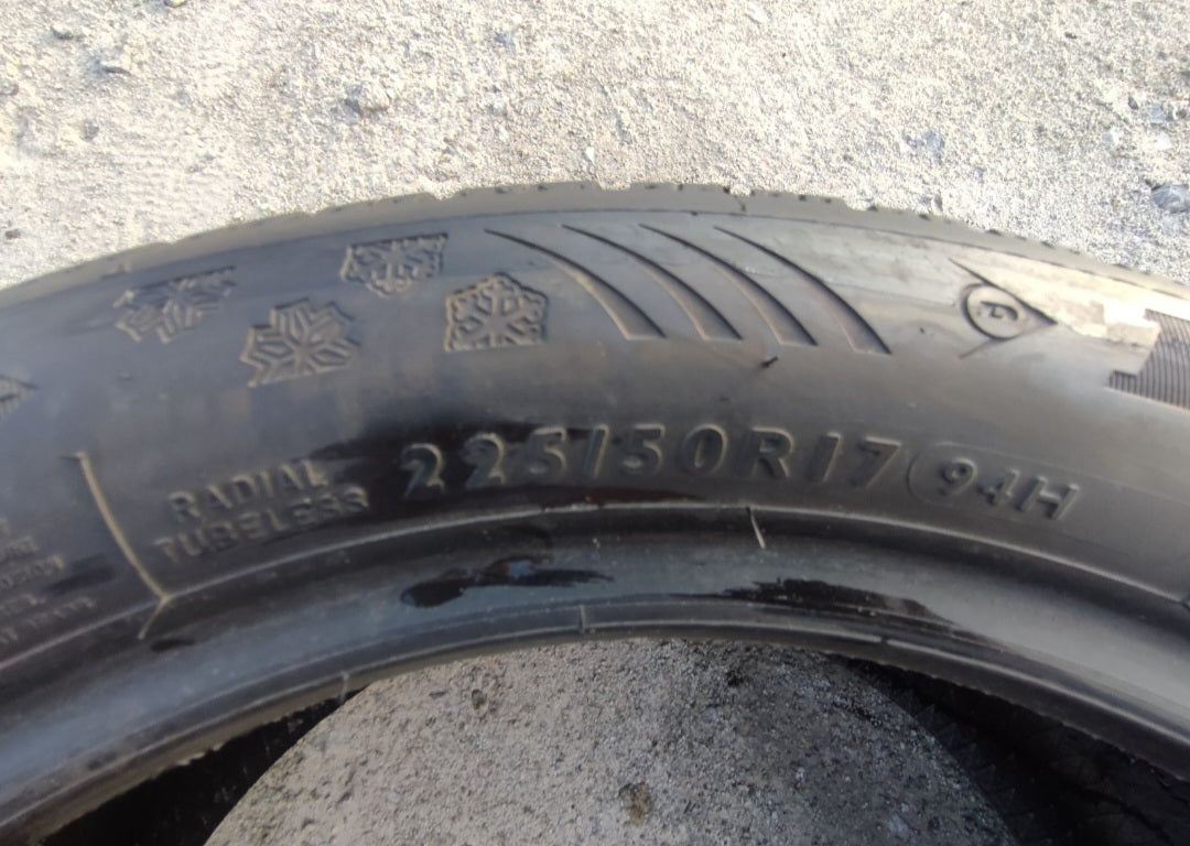 Opona zimowa Dunlop SP winter sport 4 D 225/50r17 (94H) Run Flat