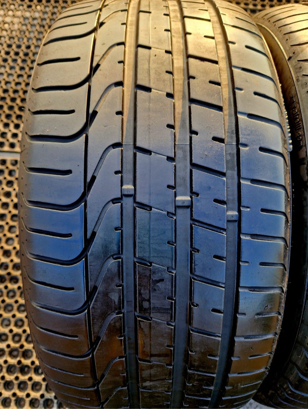 Opony letnie Pirelli P Zero 255/35r20 (97Y) XL AO