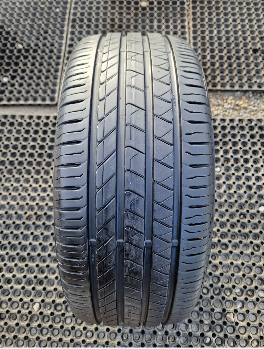 Opona letnia Barum Bravuris 6  225/45r18 (95Y) XL