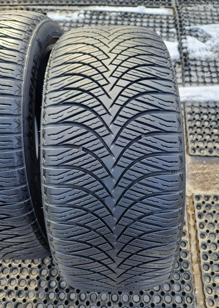 Opony wielosezonowe Goodride All seazon Elite Z-401  225/40r19 (93W)XL