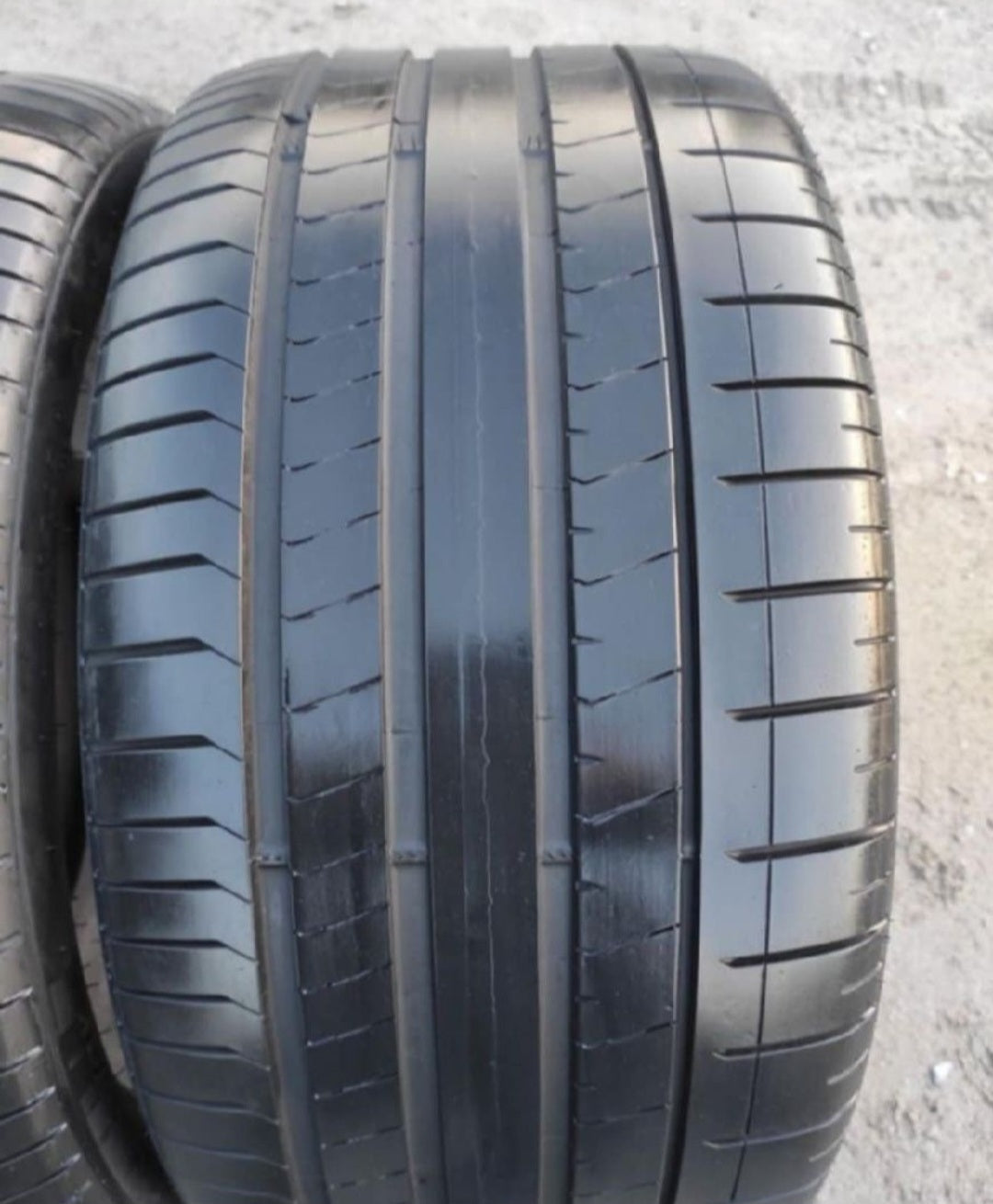 Opony letnie Pirelli P zero MO-S 325/35r22 (110Y)