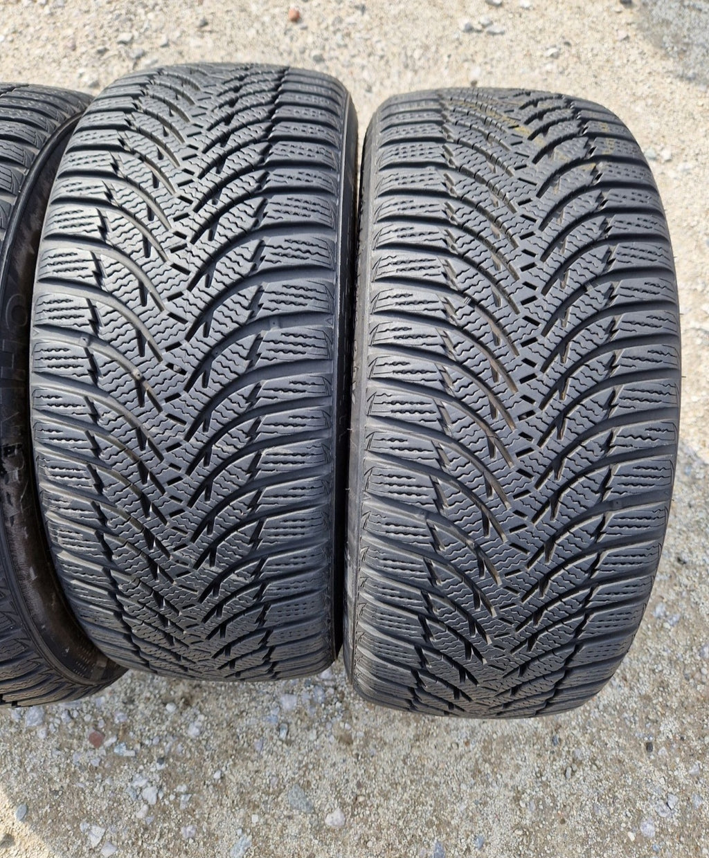 Opony zimowe Kumho WinterCraft WP51 215/45r16 (90V) XL