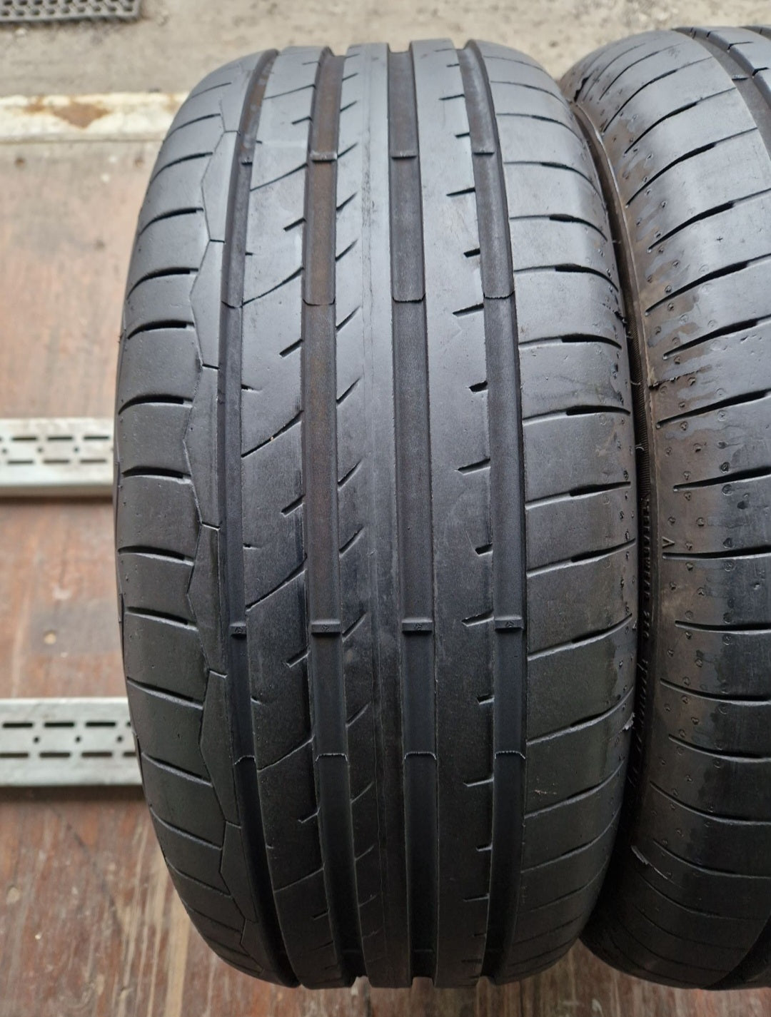 Opony letnie Dębica Presto UHP 2 225/55r17 (101Y)