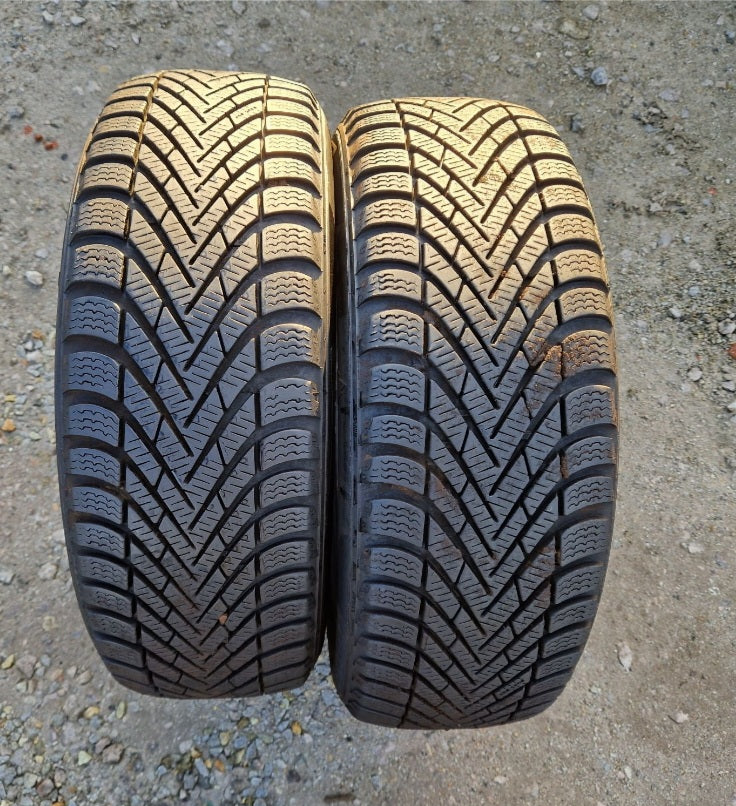 Opony zimowe Pirelli Cinturato Winter 185/55r15 (82T)