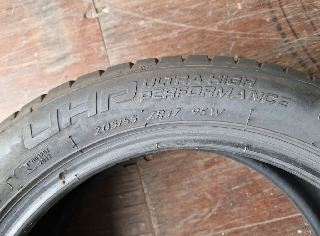 Opony letnie Kormoran UHP 205/55r17 (95W) XL
