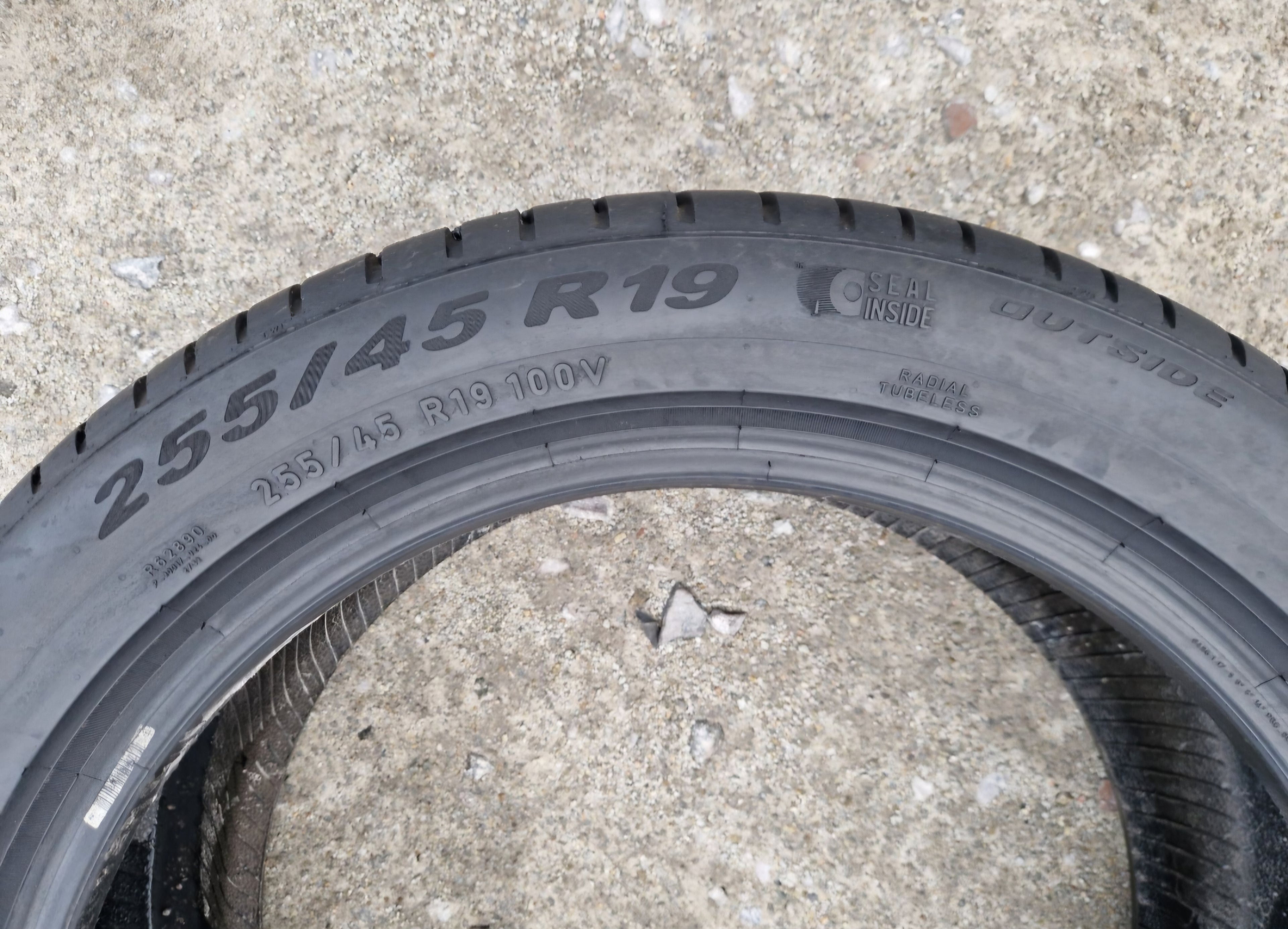 Opona letnia Pirelli Scorpion 255/45r19 (100V)