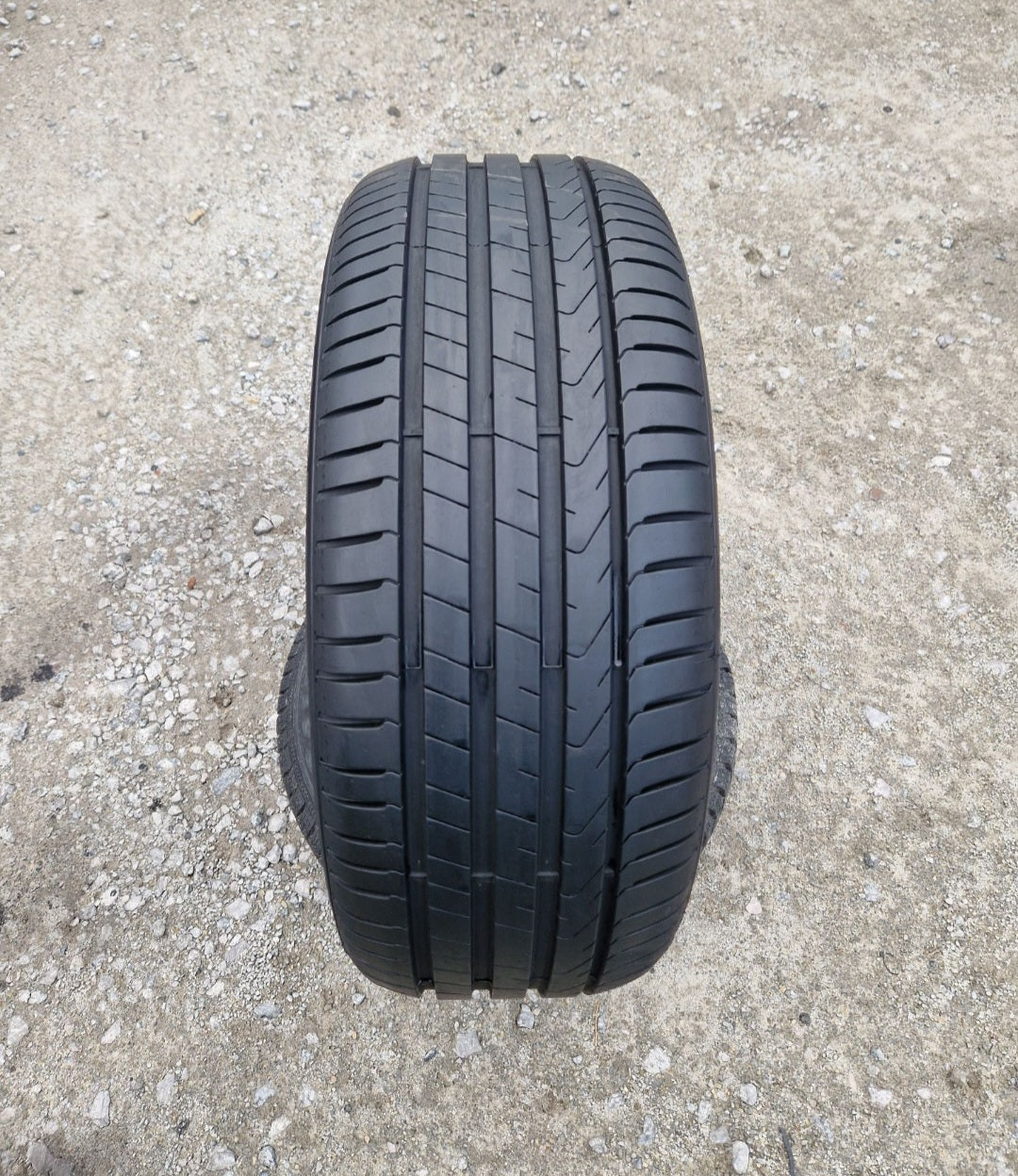 Opona letnia Pirelli Scorpion 255/45r19 (100V)