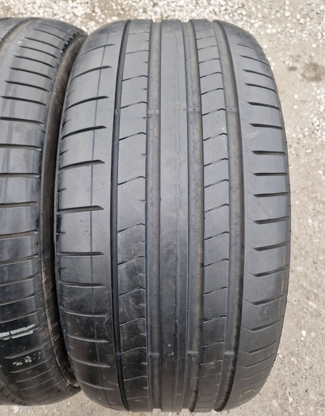 Opony letnie Pirelli P Zero MO-S 285/40r22 (106Y)