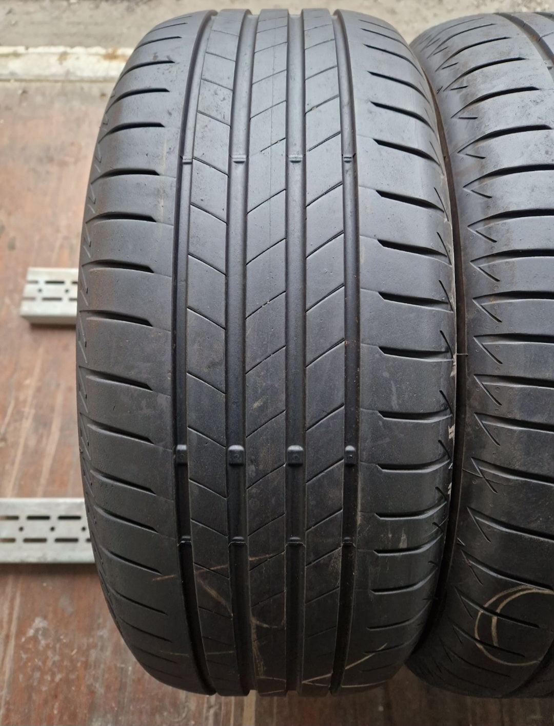 Opony letnie Bridgestone Turanza T005 225/55r17 (97W)