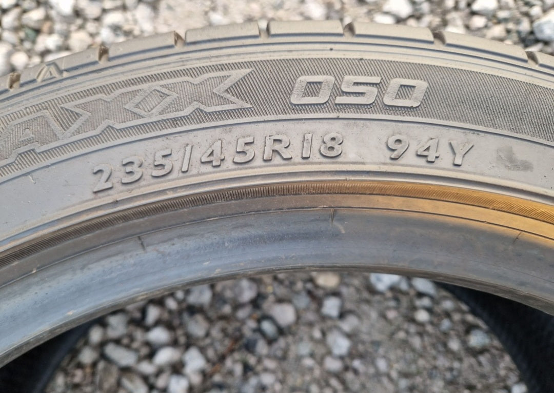 Opony letnie Dunlop Sp Sport Maxx 050. 235/45r18 (94Y)