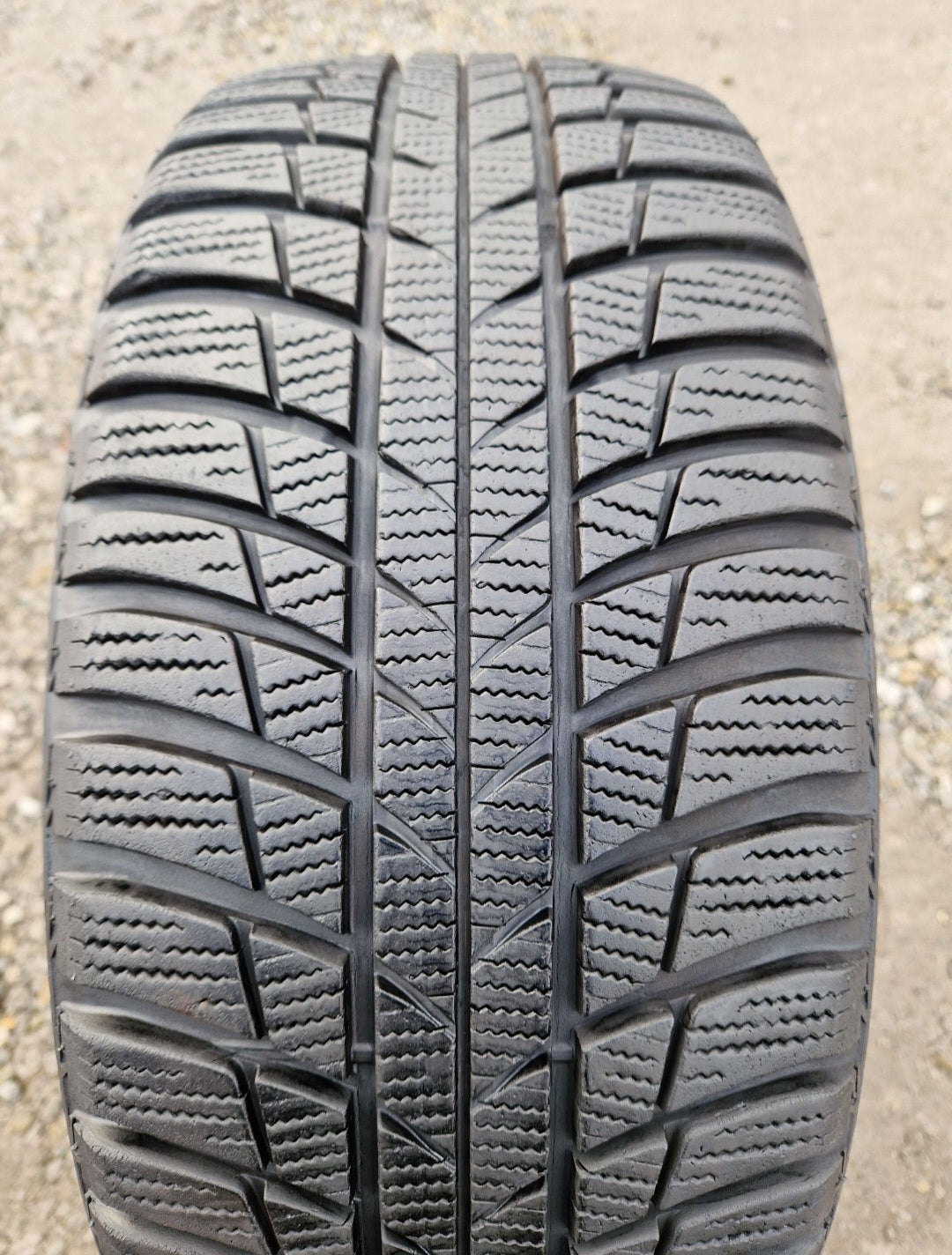 Opona zimowa Bridgestone Blizzak LM 001 225/45r17(91H)