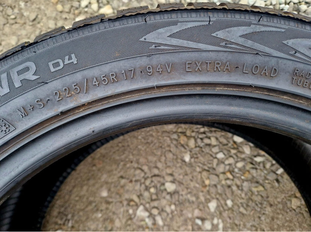 Opony zimowe Nokian WRd4  225/45r17 (94V) XL