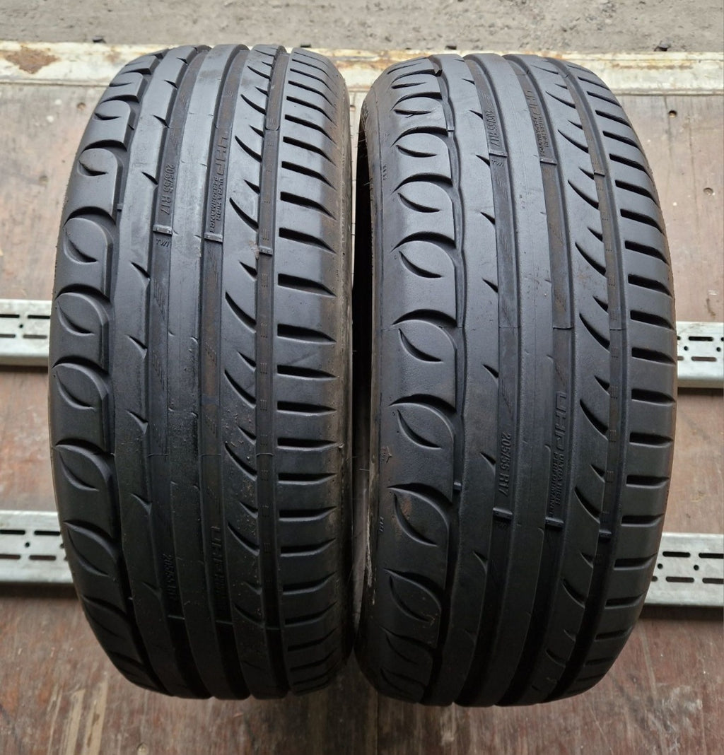 Opony letnie Kormoran UHP 205/55r17 (95W) XL