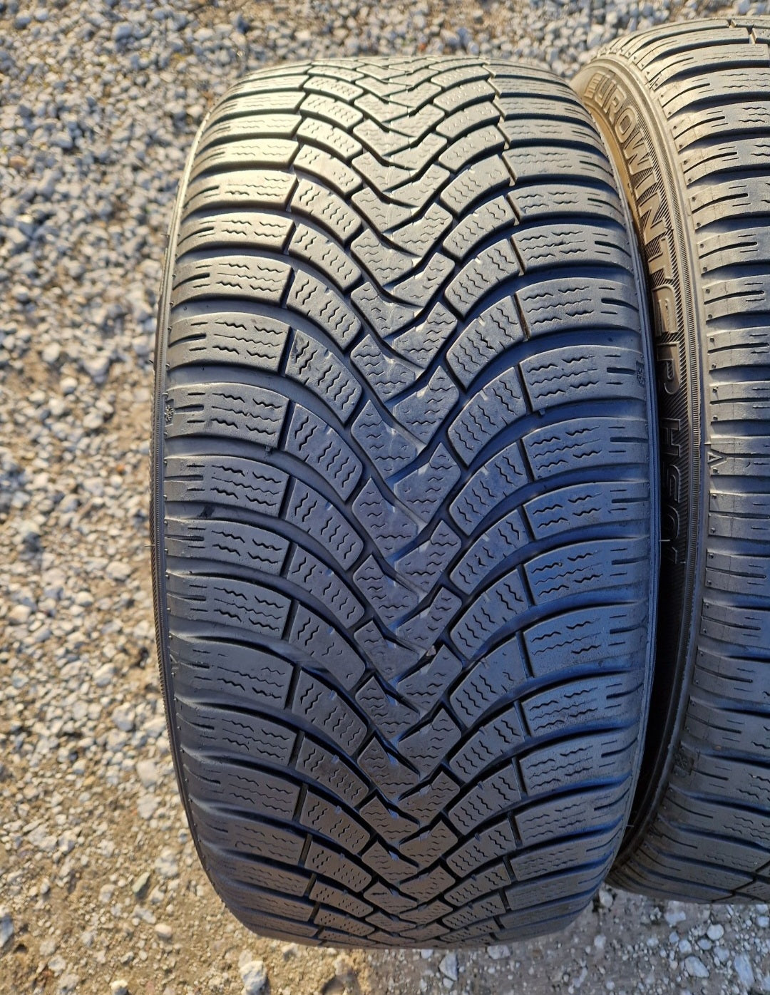 Opony zimowe EuroWinter HS01  225/45r18 (95V) XL