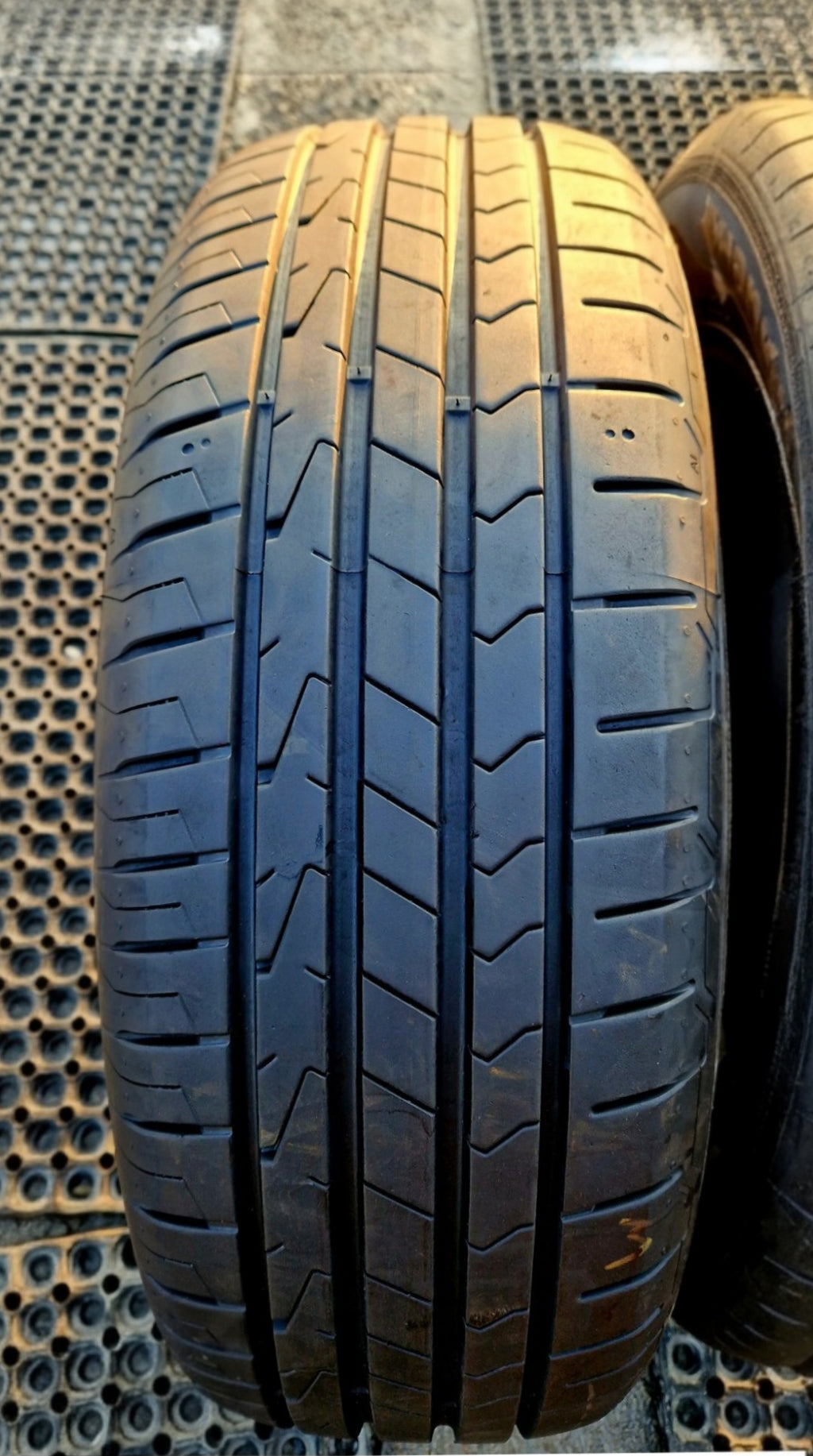 Opony letnie Hankook Ventus Prime 3X  215/65r17 (99V)