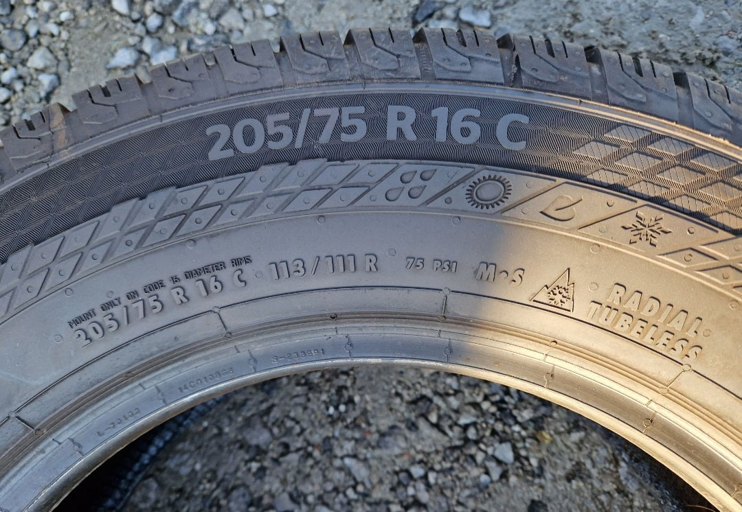 Opony wielosezonowe Continental VonContact 4 Season  205/75r16C