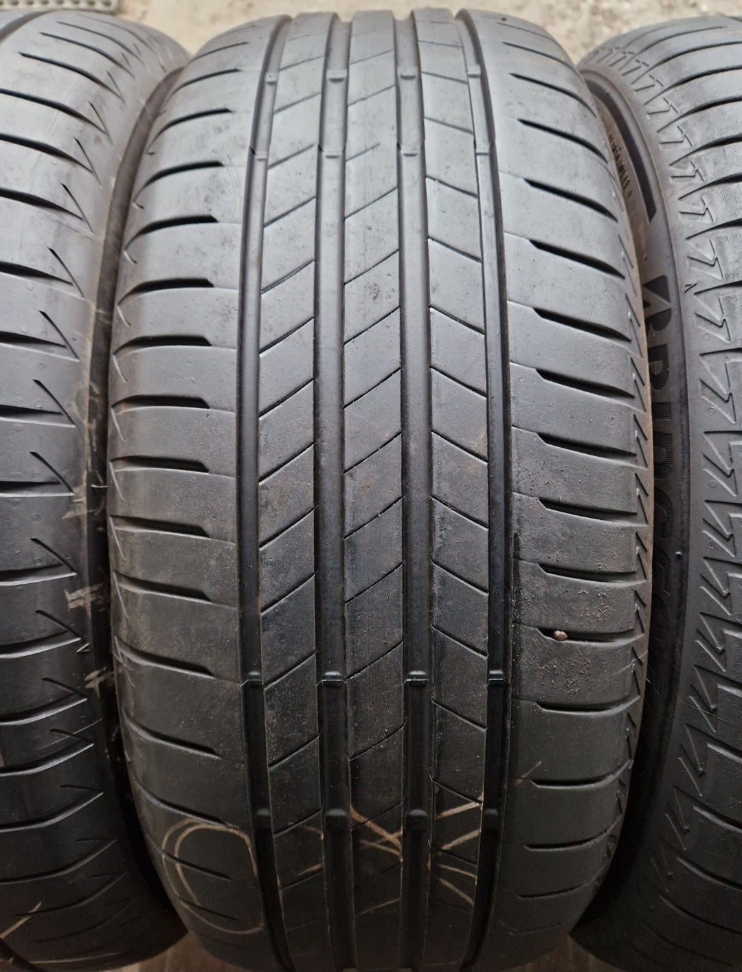 Opony letnie Bridgestone Turanza T005 225/55r17 (97W)