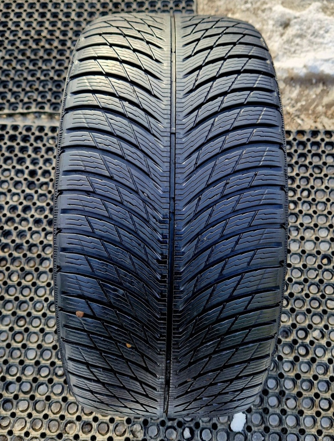 Opona zimowa Michelin Pilot Alpin 5  255/40r18 (99V) XL