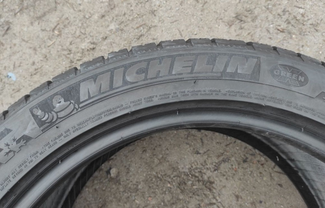 Opony zimowe Michelin Pilot Alpin PA4 255/45r19 (104V) MO