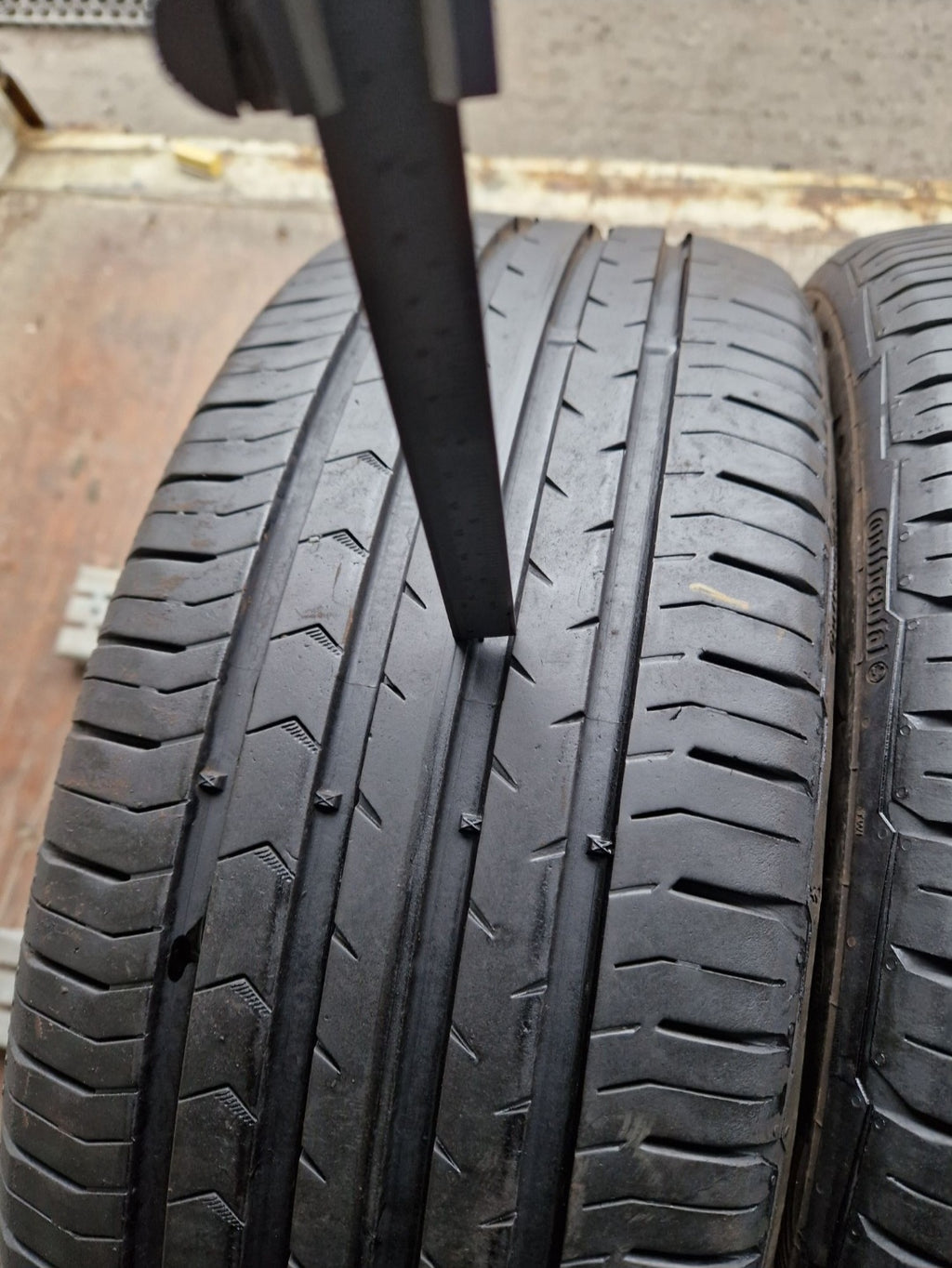 Opony letnie Continental ContiPremiumContact5  215/55r17 (94W)