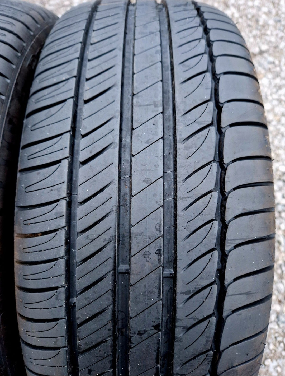 Opony letnie Michelin Primacy HP 215/45r17 (87W)
