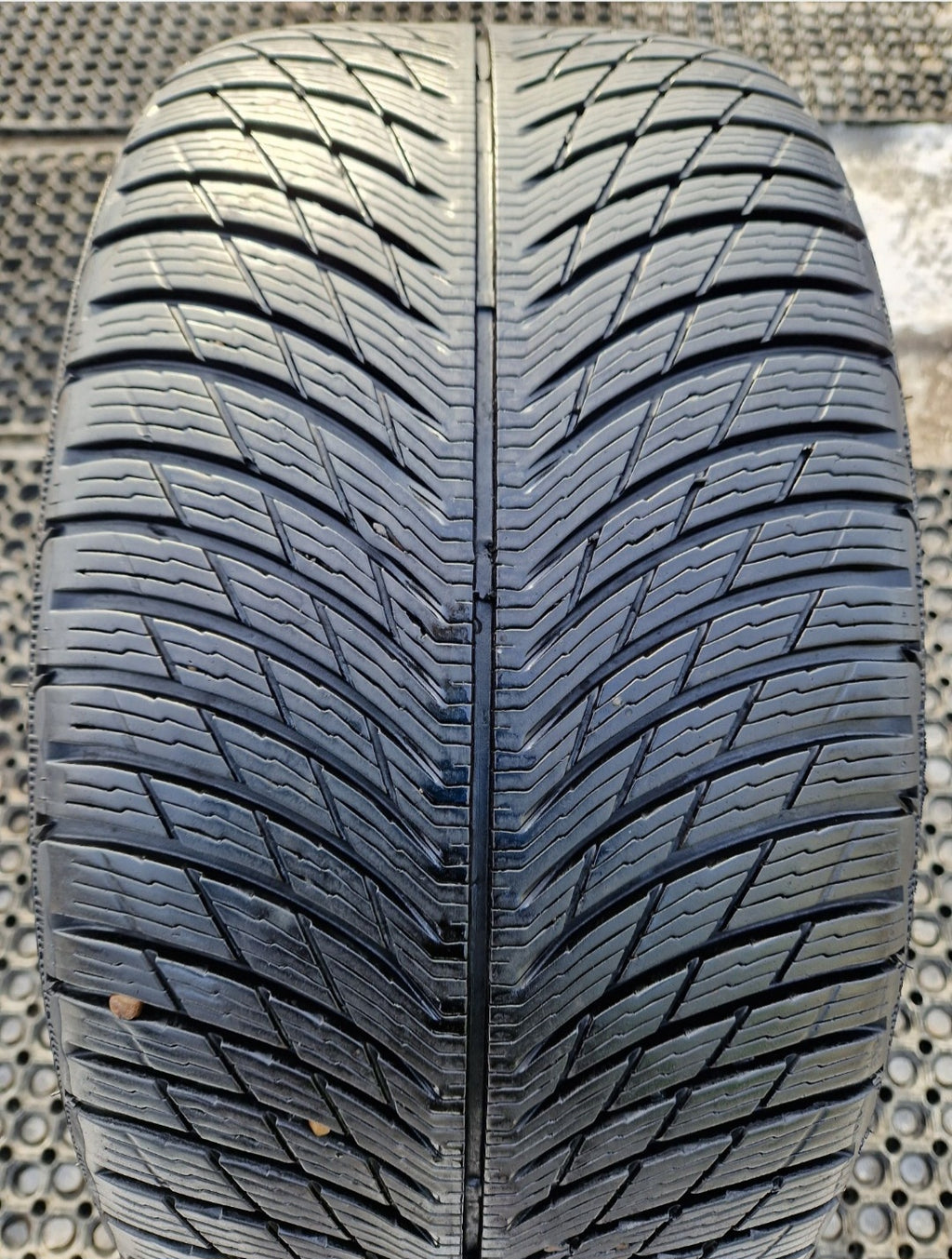 Opona zimowa Michelin Pilot Alpin 5  255/40r18 (99V) XL