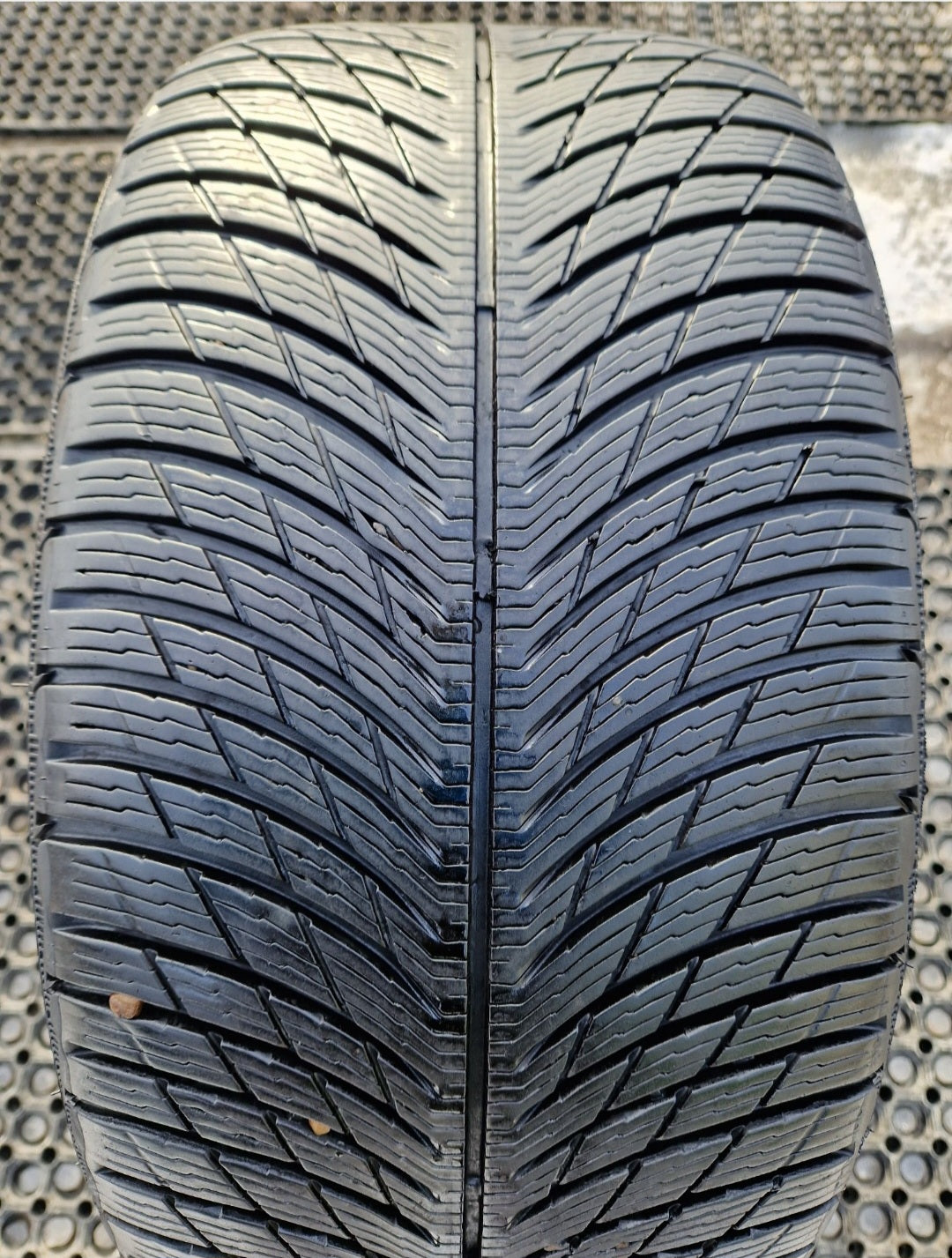 Opona zimowa Michelin Pilot Alpin 5  255/40r18 (99V) XL