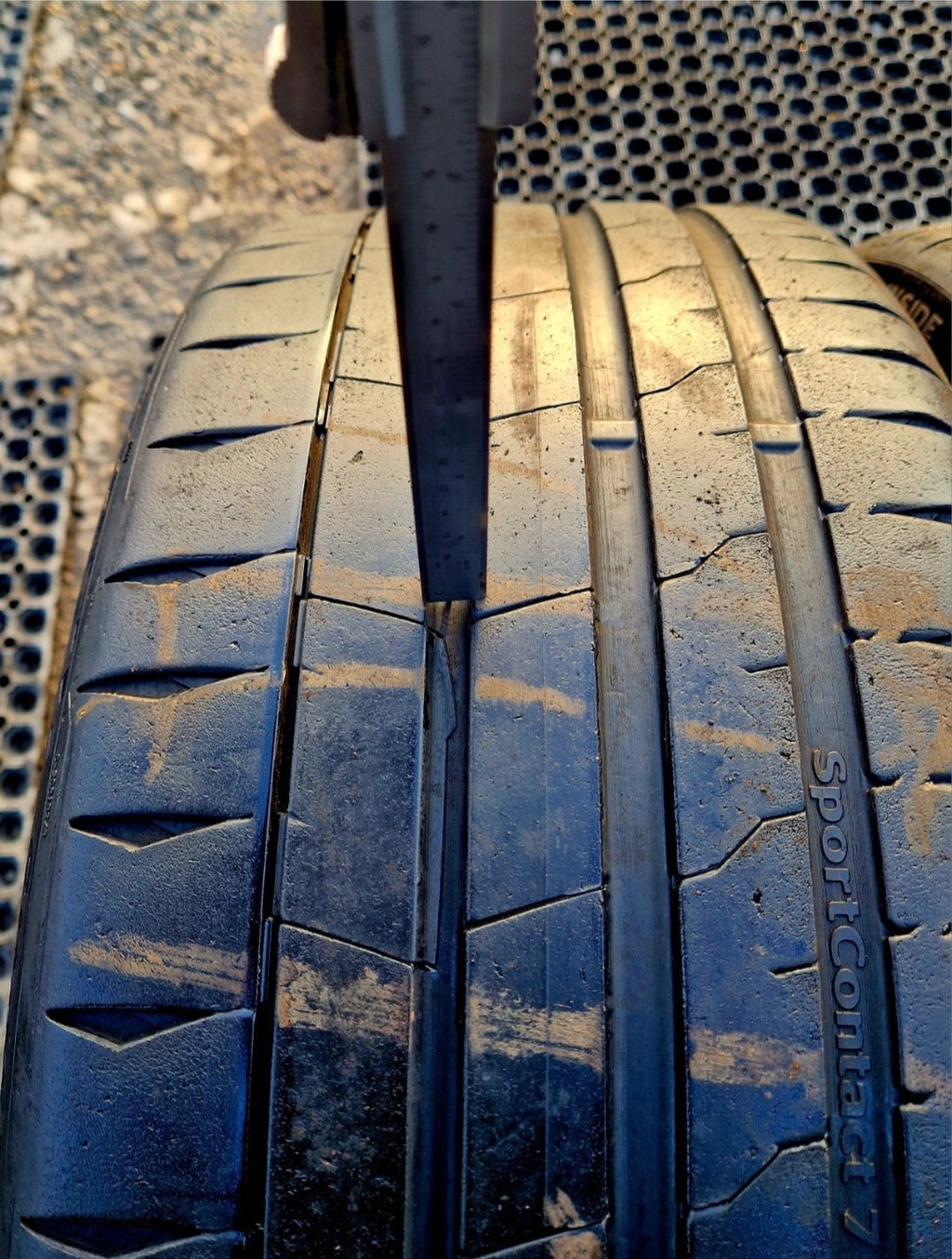 Opony letnie Continental SportContact 7 255/35r20 (97Y) XL
