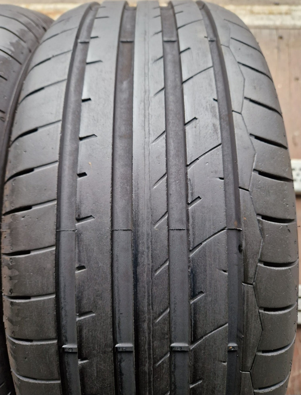 Opony letnie Dębica Presto UHP 2 225/55r17 (101Y)