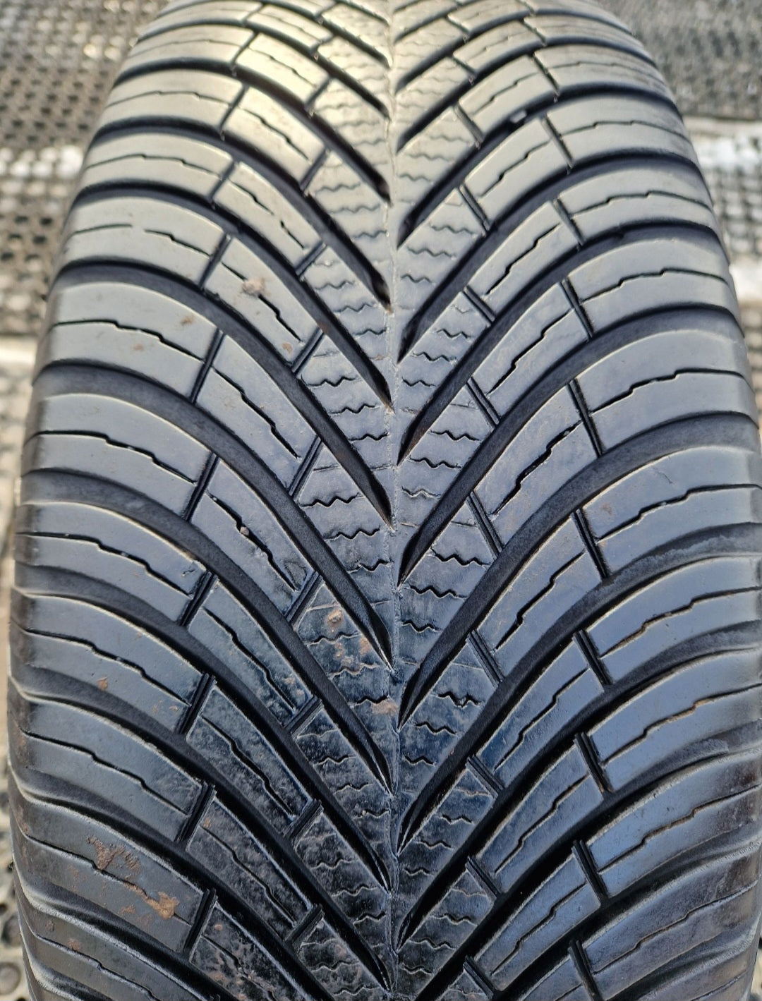 Opona Wielosezonowa Vredestein QuaTrac 215/65r16 (102V)XL