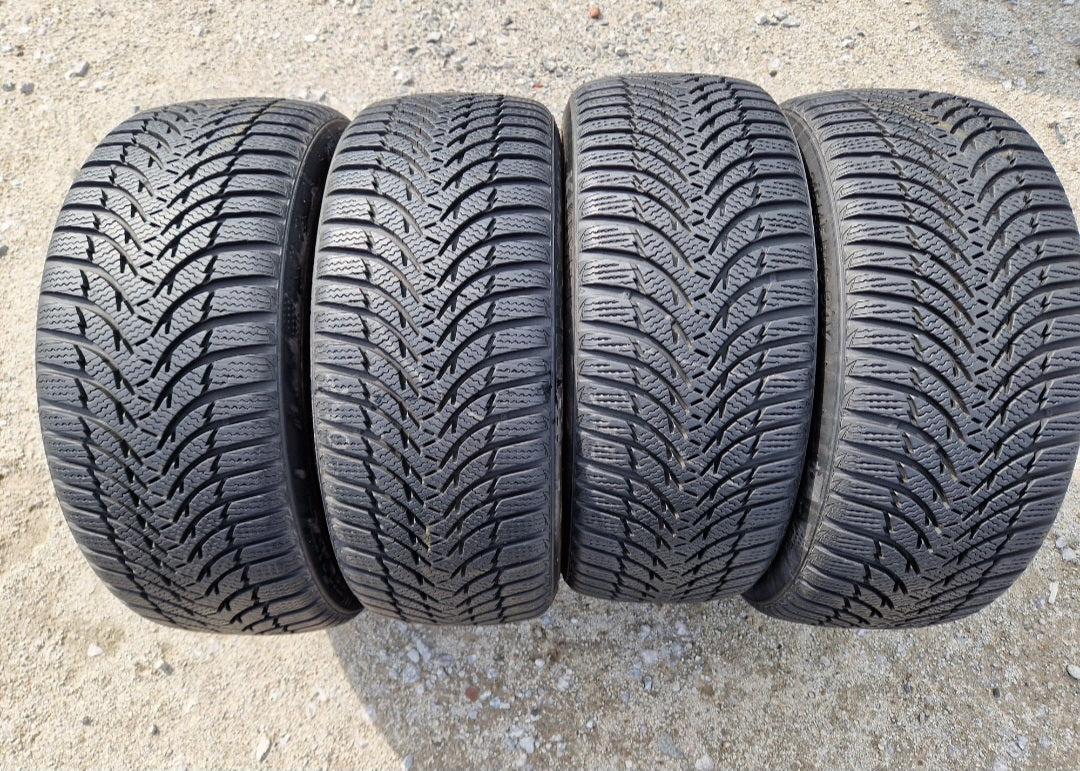 Opony zimowe Kumho WinterCraft WP51 215/45r16 (90V) XL